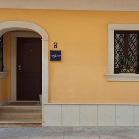 Molo Di Levante - Rent Apartment Marina di Ragusa Eksteriør bilde