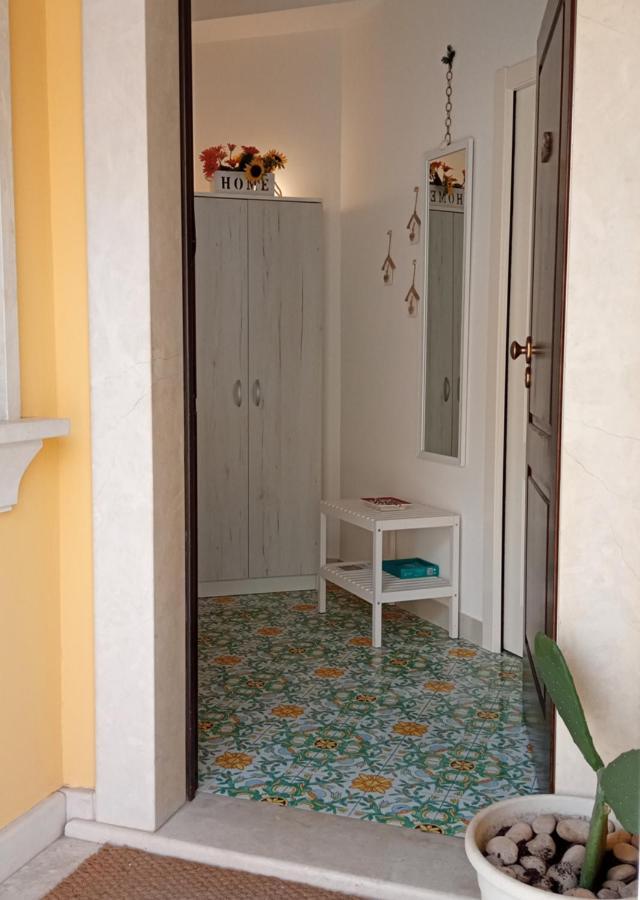 Molo Di Levante - Rent Apartment Marina di Ragusa Eksteriør bilde
