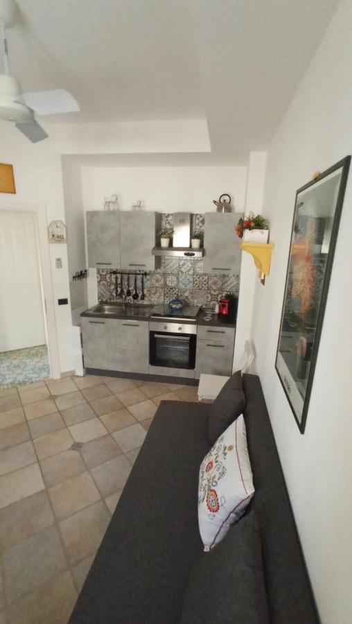 Molo Di Levante - Rent Apartment Marina di Ragusa Eksteriør bilde