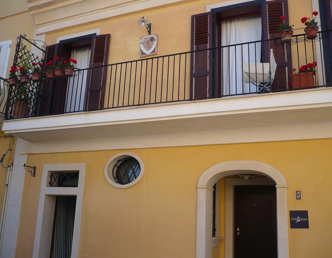 Molo Di Levante - Rent Apartment Marina di Ragusa Eksteriør bilde